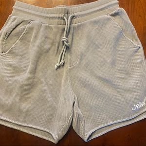 KITH - Boys Shorts - XS